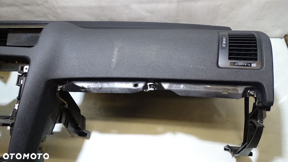 DESKA ROZDZIELCZA SKODA OCTAVIA II 1.6TDI 1Z1857007 - 2