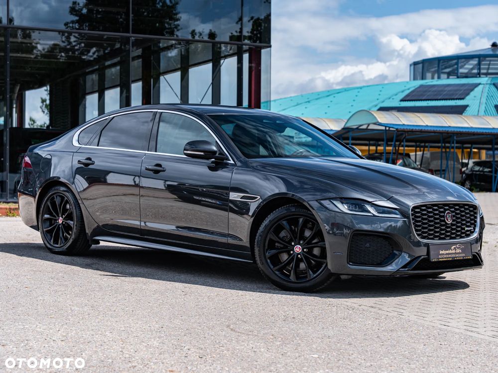 Jaguar XF D200 R-Dynamic HSE - 9