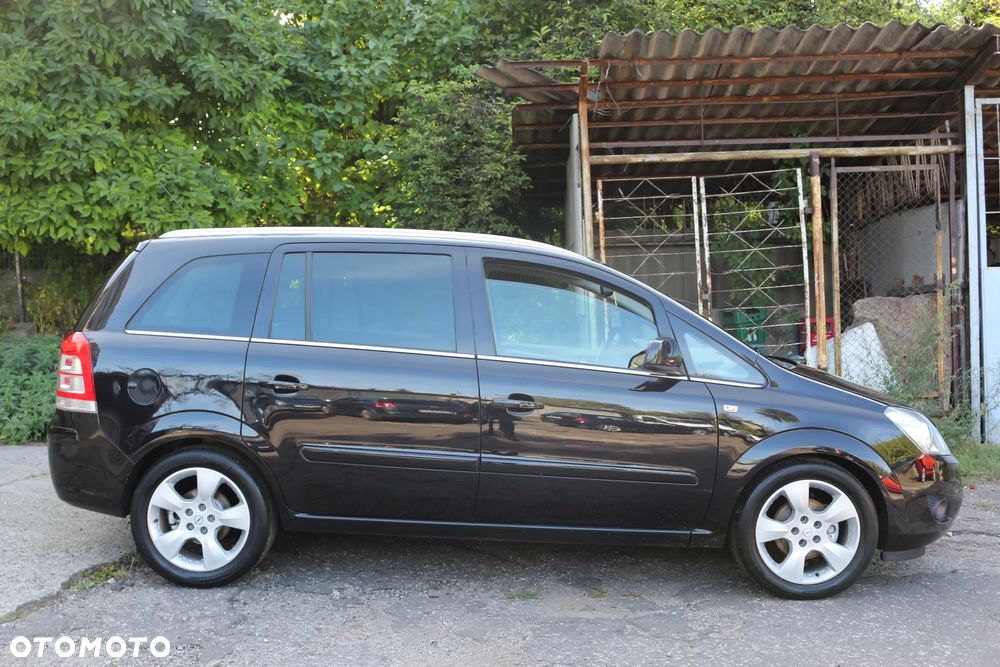 Opel Zafira 1.8 Innovation 110 Jahre - 7