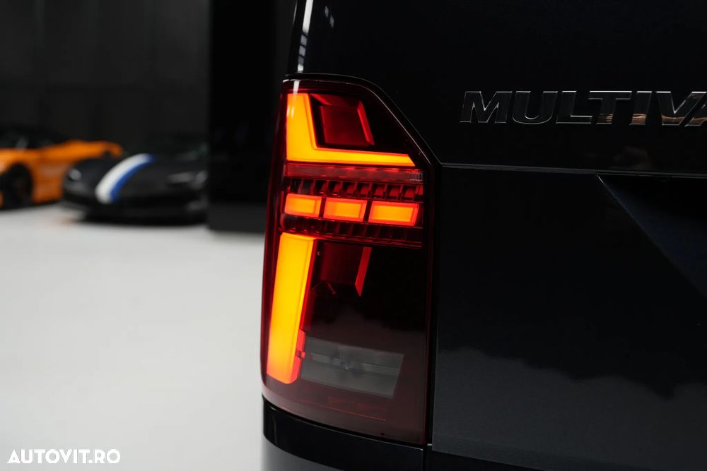 Volkswagen Multivan - 37