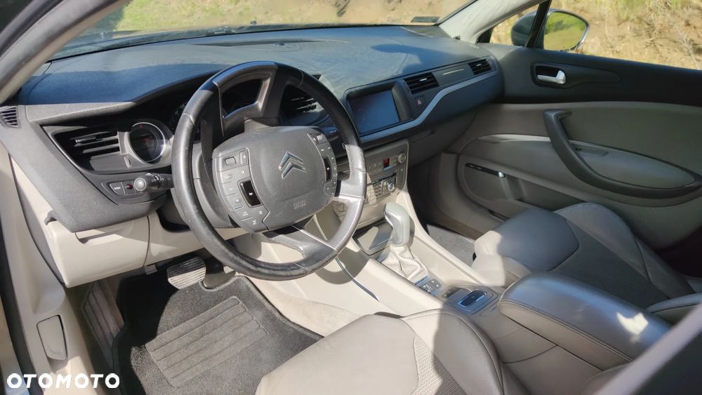 Citroën C5 2.7 HDi V6 Exclusive - 13