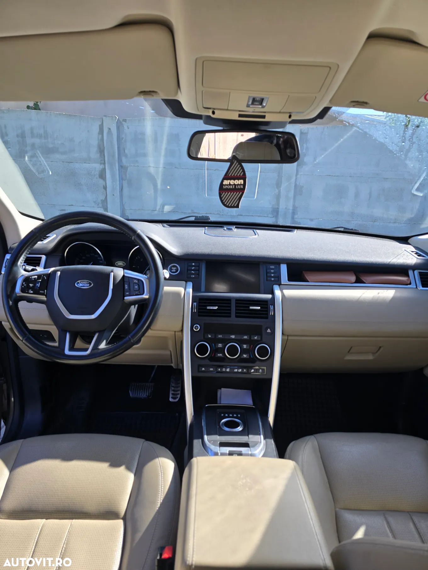 Land Rover Discovery - 1