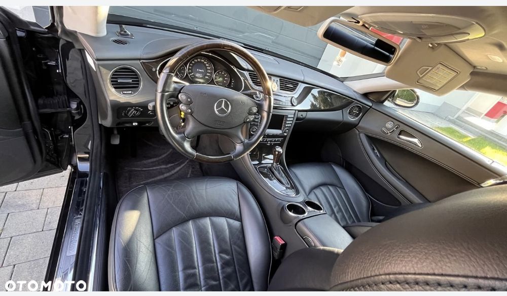 Mercedes-Benz CLS 500 - 5