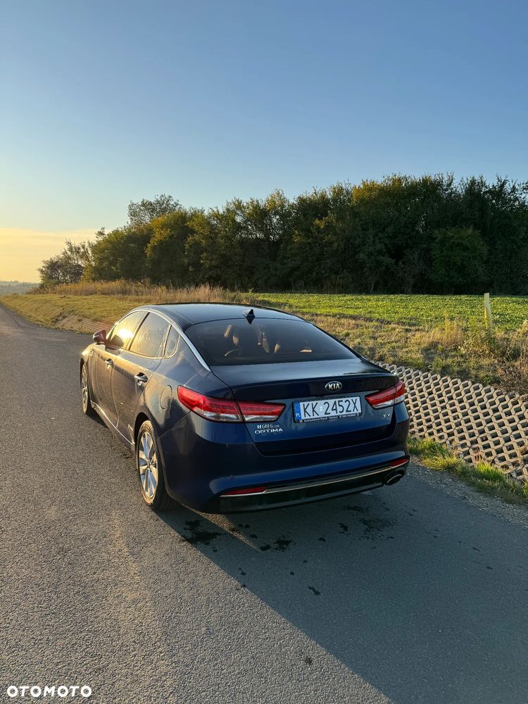Kia Optima - 3