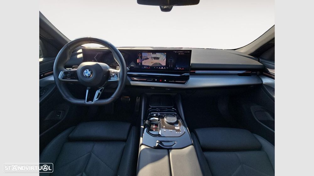 BMW 520 d Pack M Auto - 11