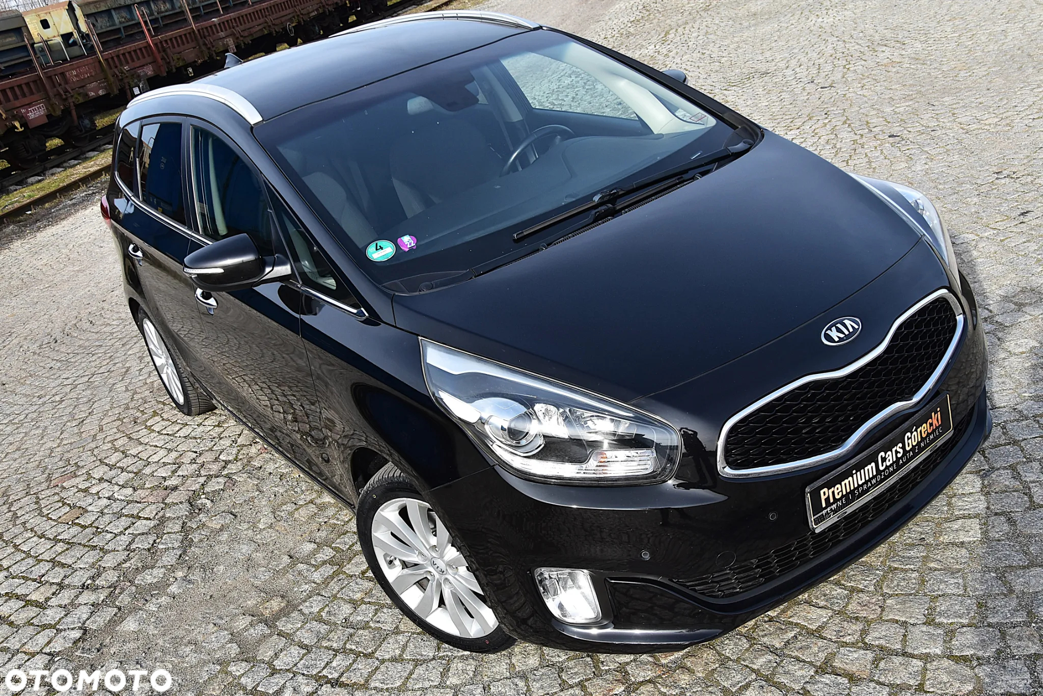 Kia Carens 1.7 CRDi Business Line 7os 7DCT - 36