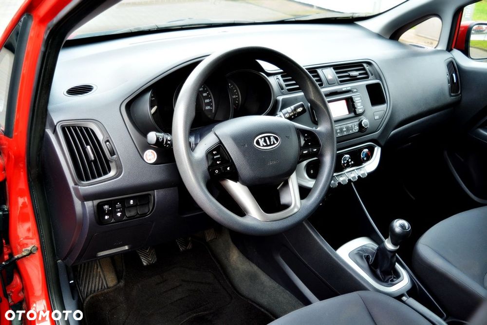 Kia Rio 1.2 Attract - 6