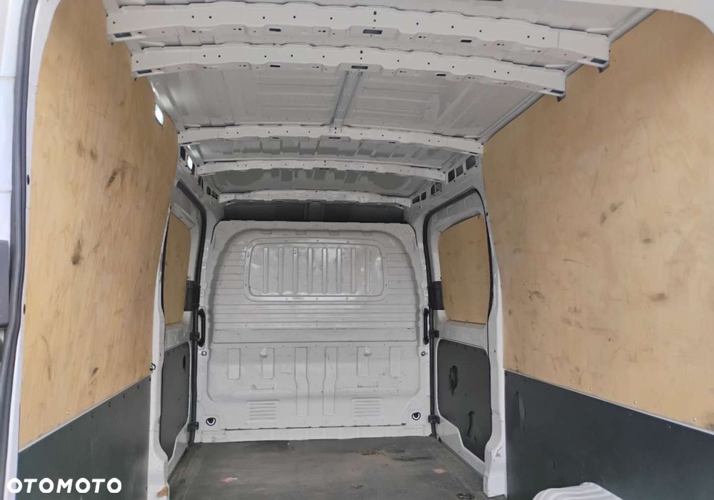 Maxus DELIVER9 - 26