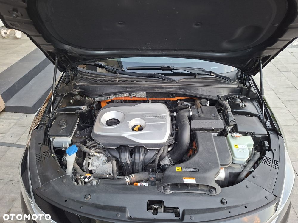 Kia Optima Plug-in Hybrid - 15