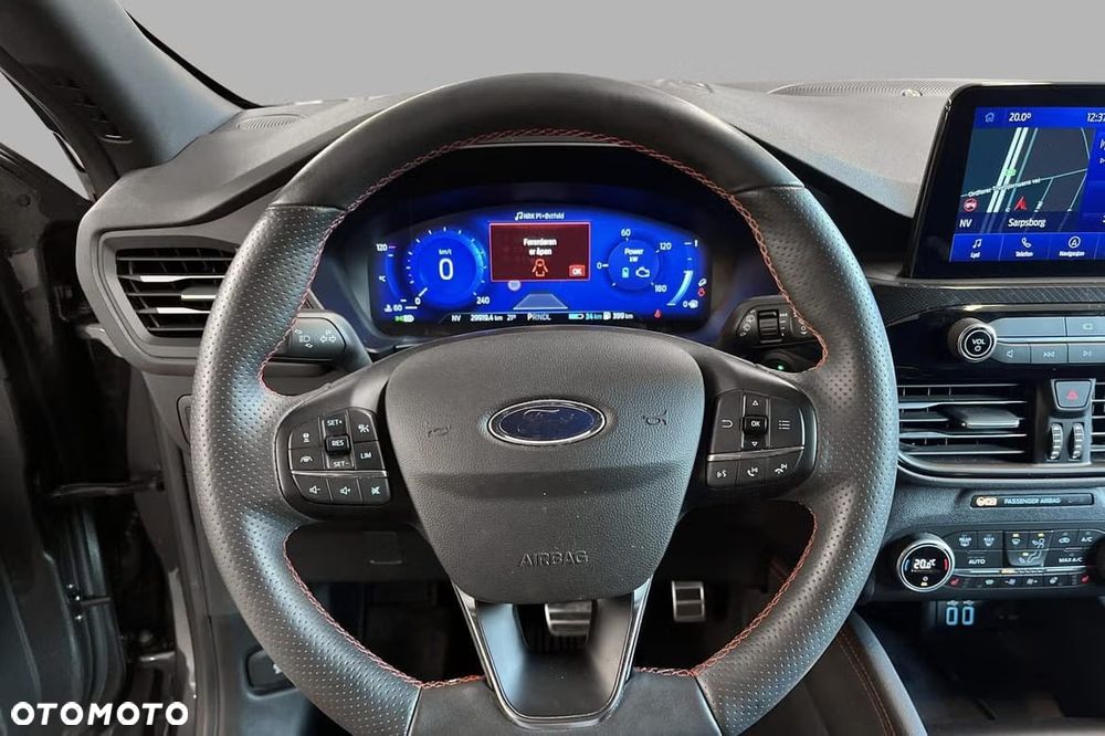 Ford Kuga 2.5P PHEV FWD ST-Line - 17