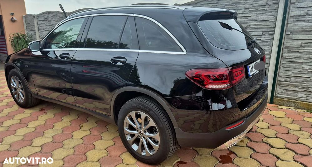 Mercedes-Benz GLC - 2