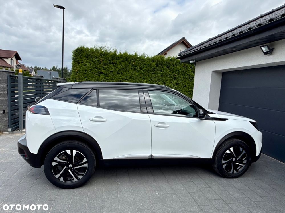 Peugeot 2008 BlueHDi 100 STOP & START Allure - 23