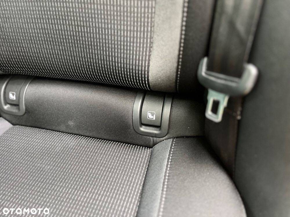 Skoda Octavia 1.5 TSI ACT Ambition - 37