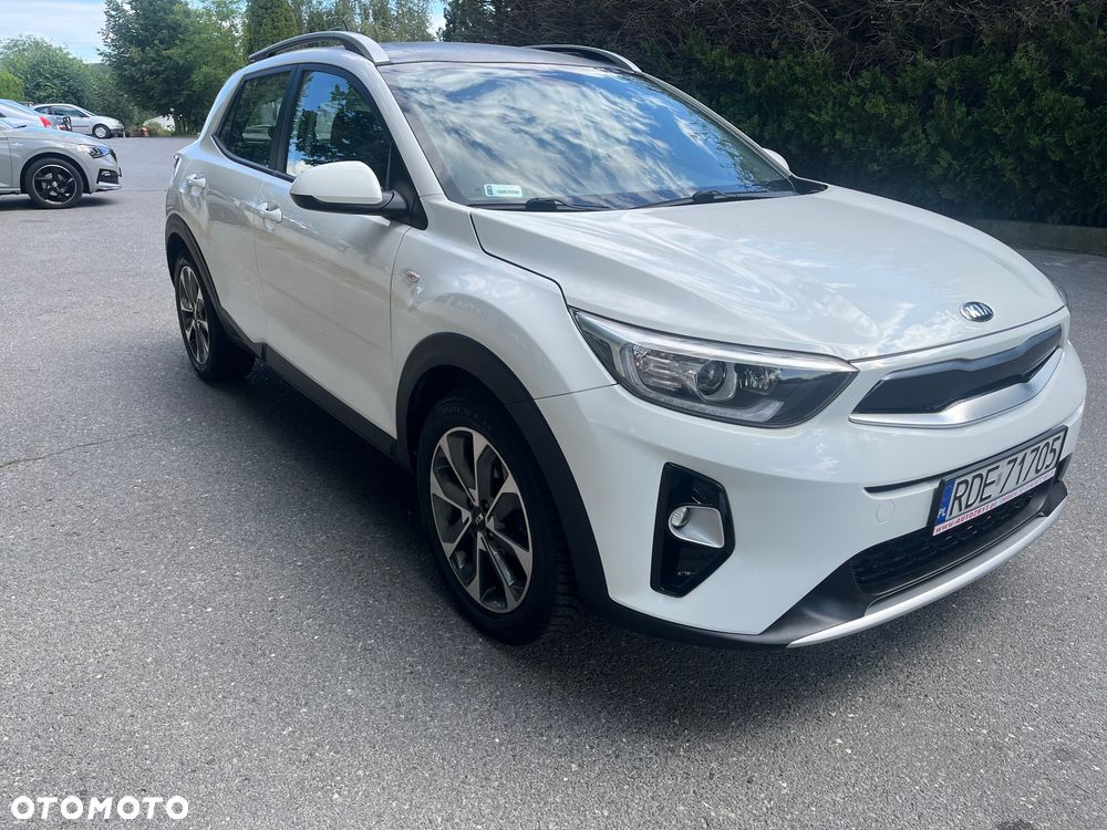 Kia Stonic 1.4 L - 8
