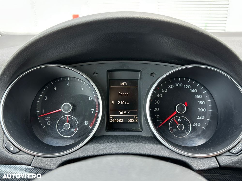 Volkswagen Golf Variant 1.4 TSI Comfortline DSG - 7