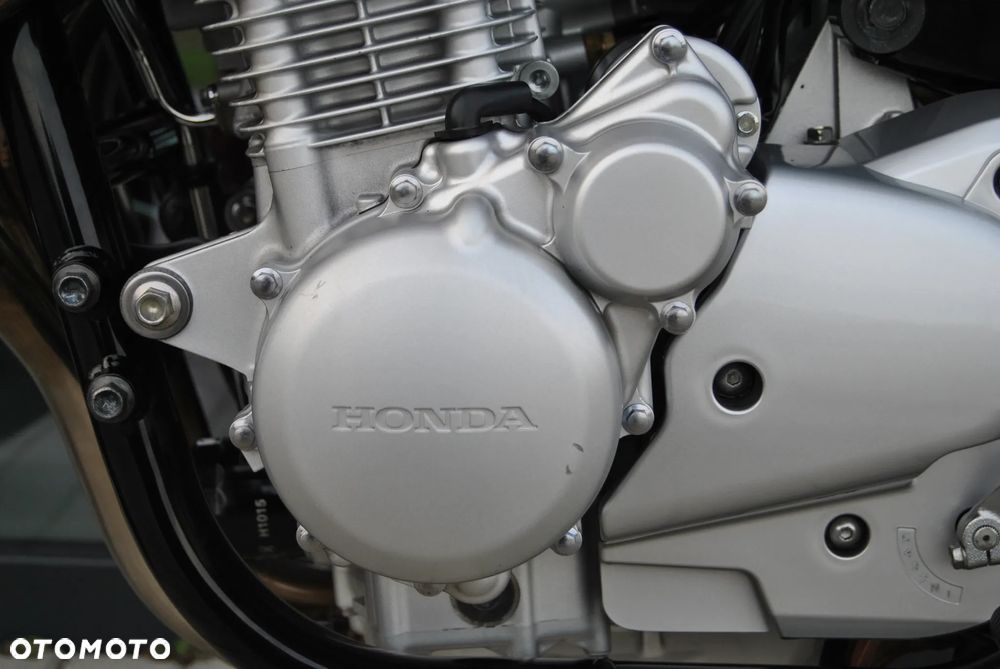 Honda CB - 36