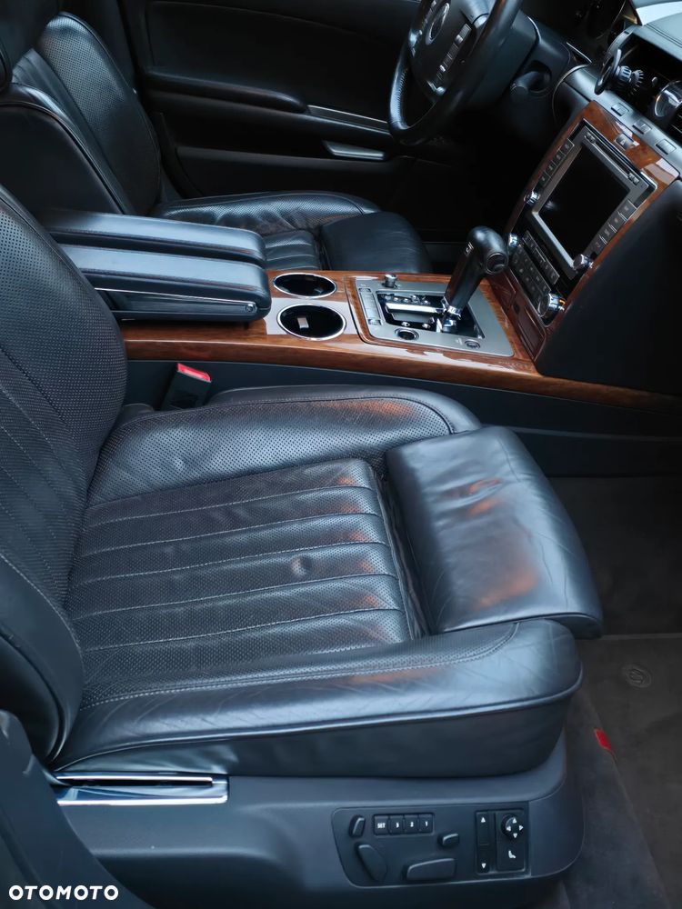 Volkswagen Phaeton 3.0 V6 TDI DPF 4MOTION Automatik (4 Sitzer) - 22