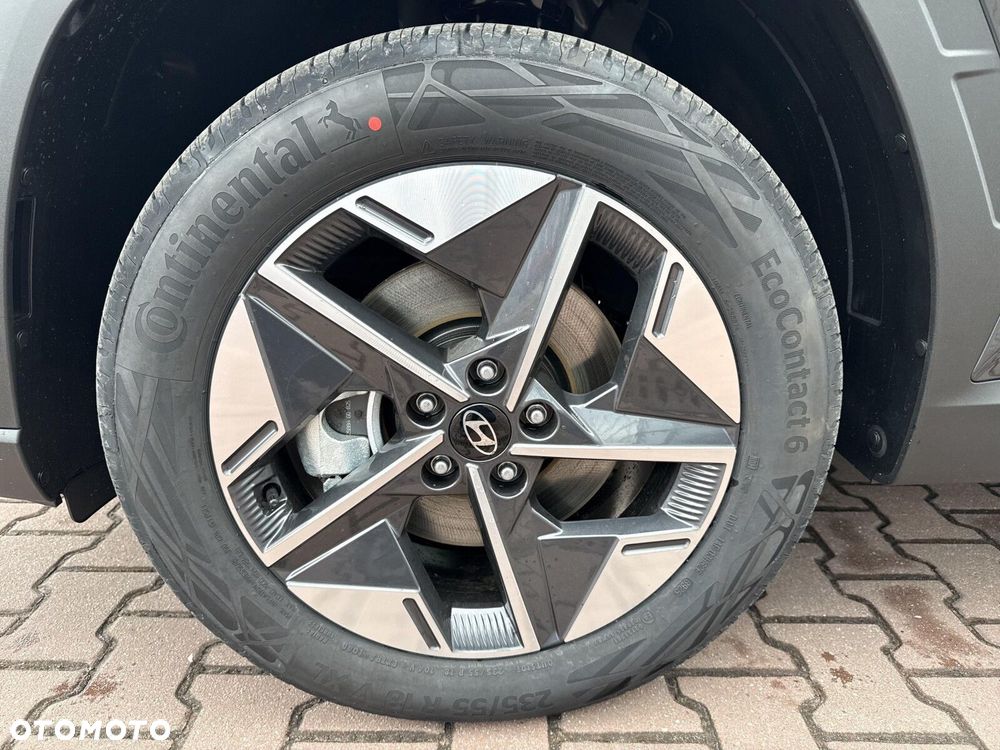 Hyundai Tucson 1.6 T-GDi HEV Executive 2WD - 22