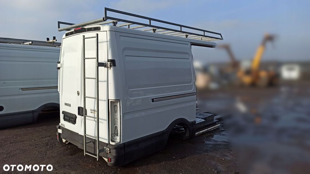ćwiartka bok prawy tył iveco daily 99-14 karoseria blotnik - 2