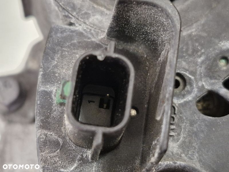 renault trafic iii 3 2.0 dci alternator 231001423r - 9