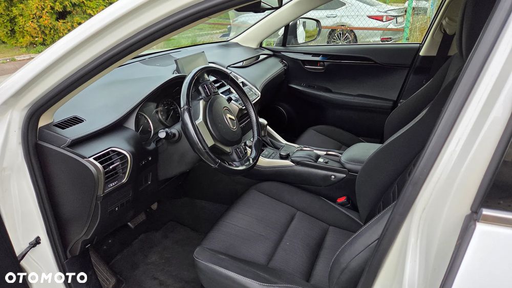 Lexus NX 200t Elite AWD - 7