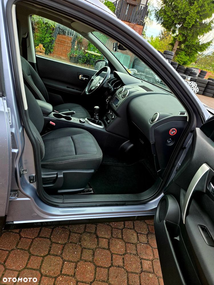 Nissan Qashqai 2.0 dCi 4 x 4 DPF acenta - 11