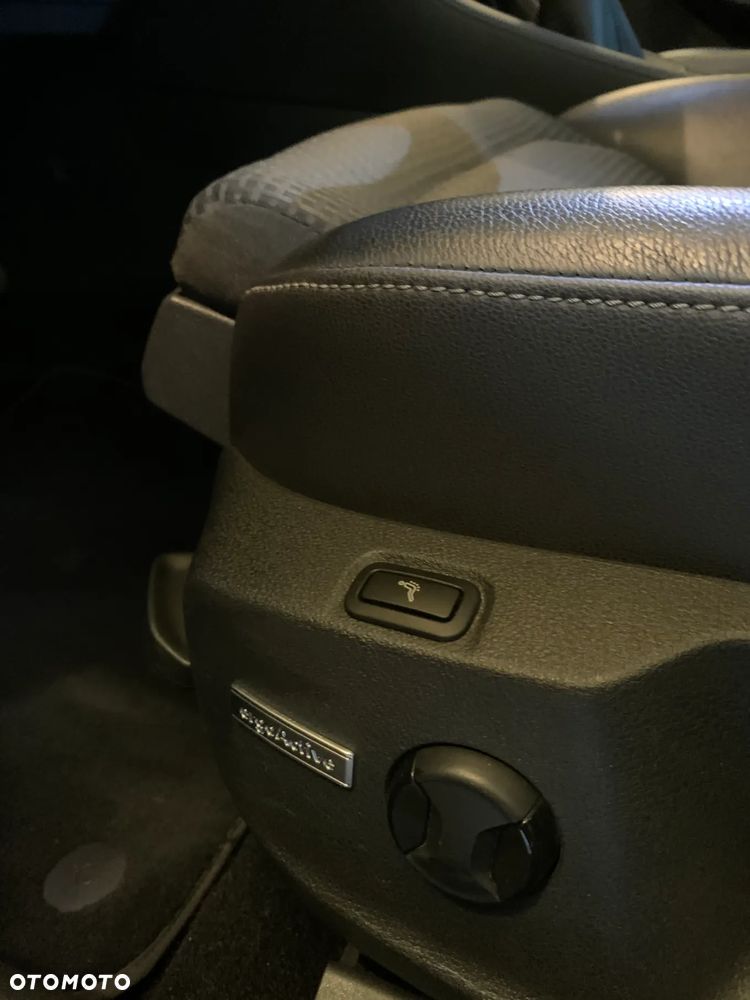 Volkswagen Golf VII 1.4 TSI BMT Highline - 8