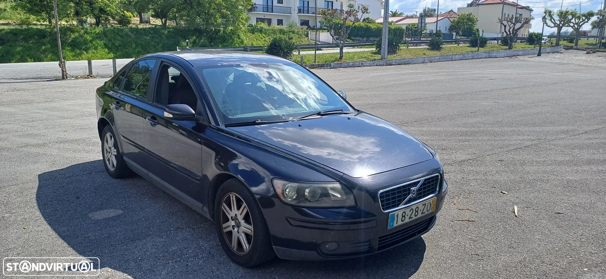 Volvo S40 - 1