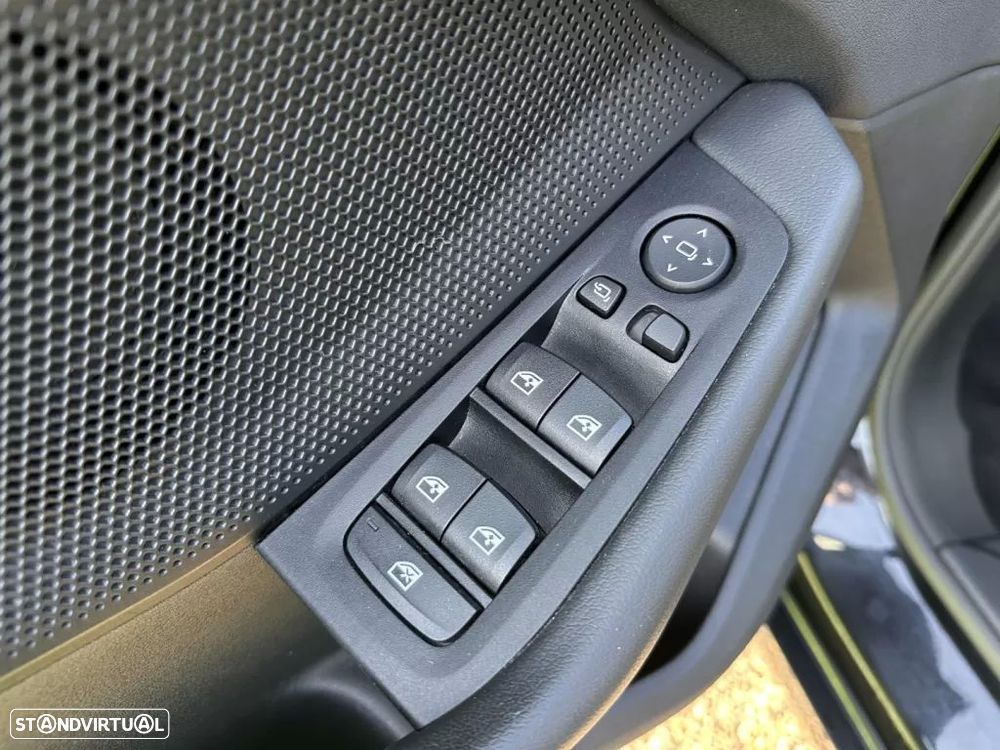 BMW 116 d Aut. Luxury Line - 6