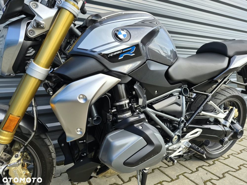 BMW R - 22
