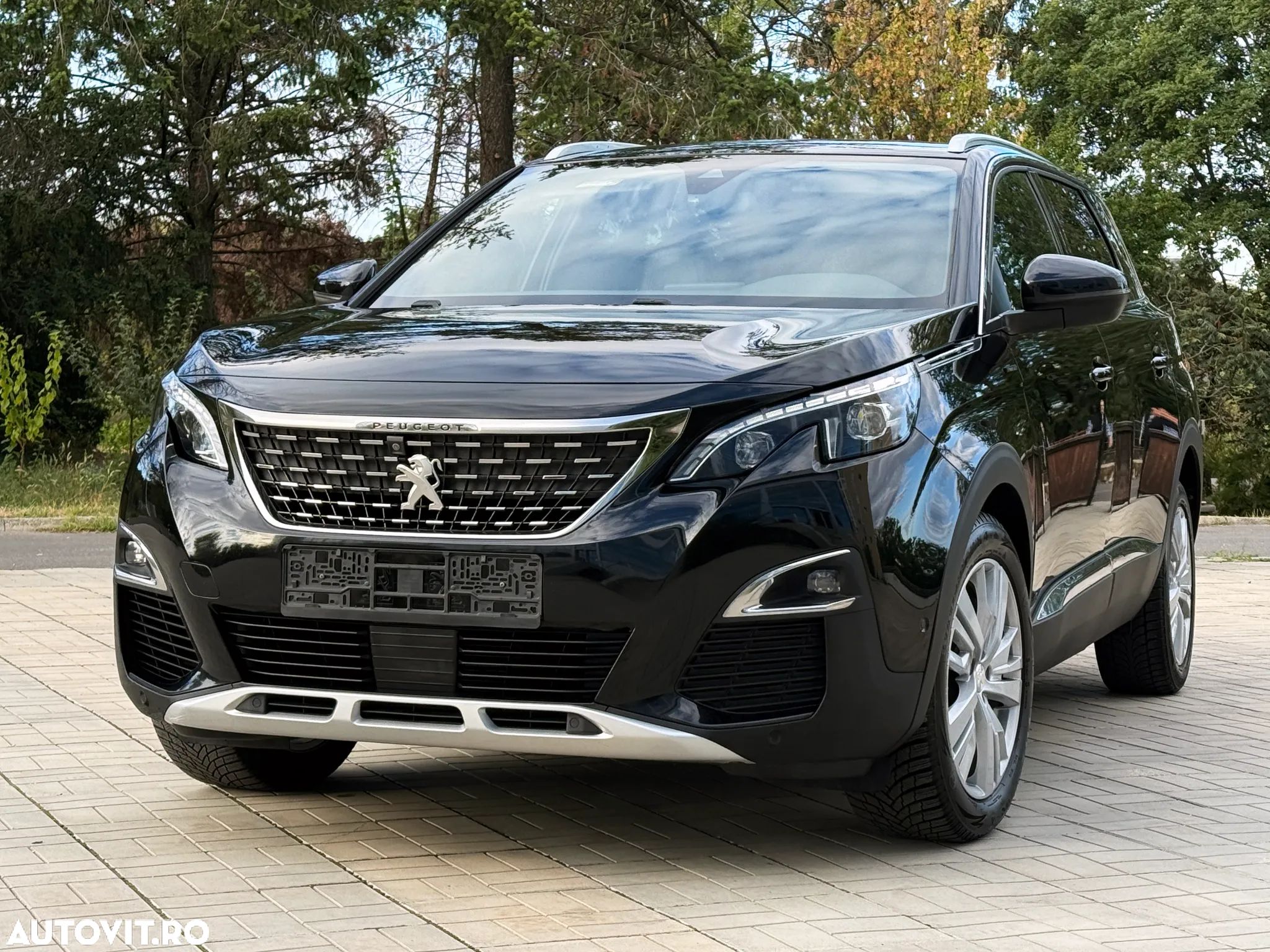 Peugeot 5008 1.5 BlueHDI s&s EAT8 GT-Line - 1