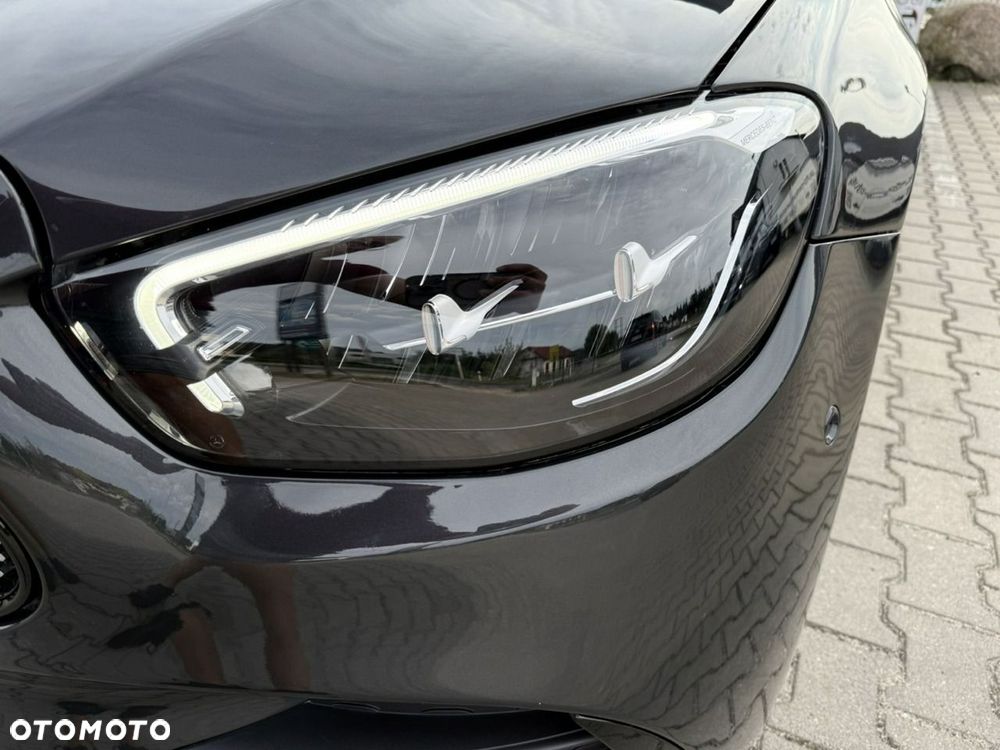 Mercedes-Benz Klasa E 400 d 4Matic 9G-TRONIC AMG Line - 15
