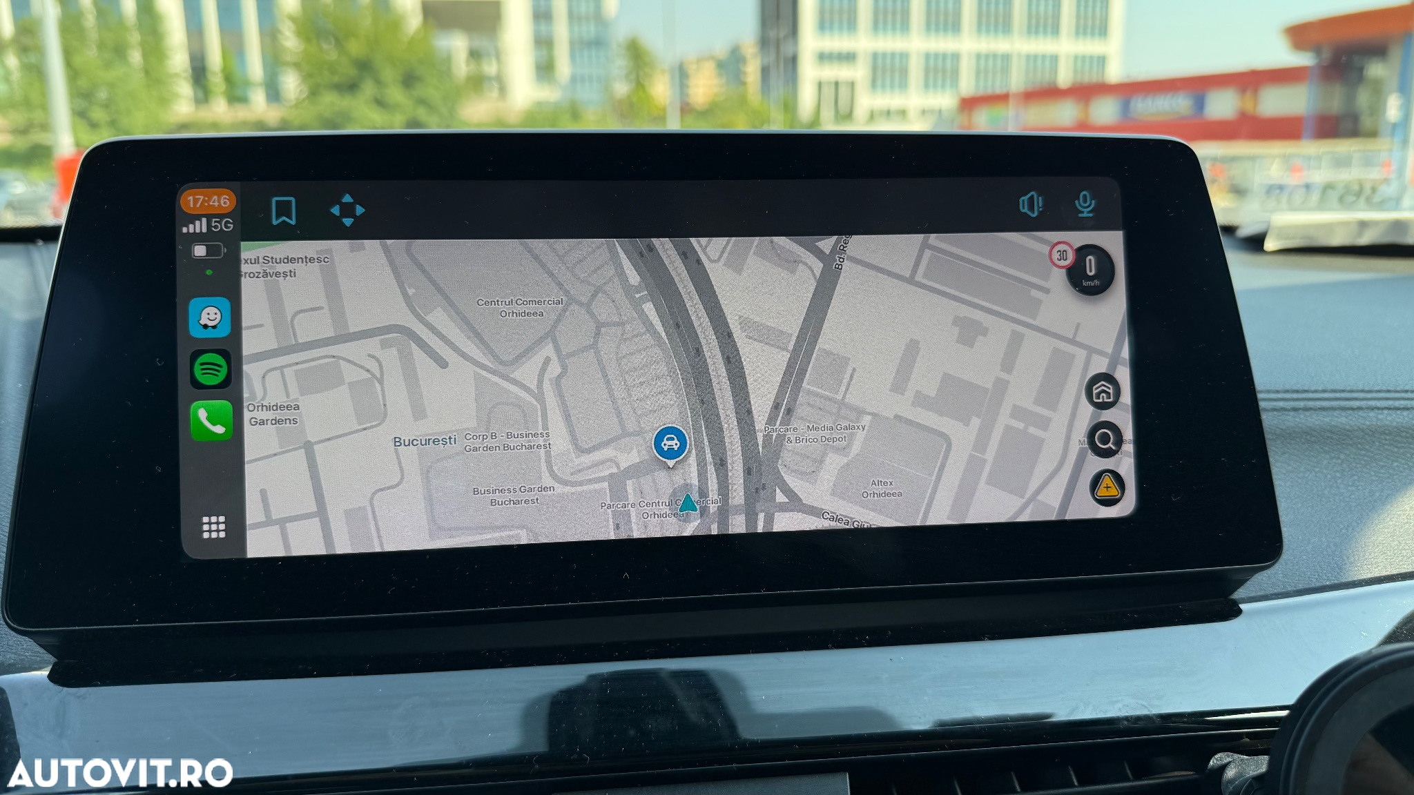 BMW X1 xDrive20d AT - 13