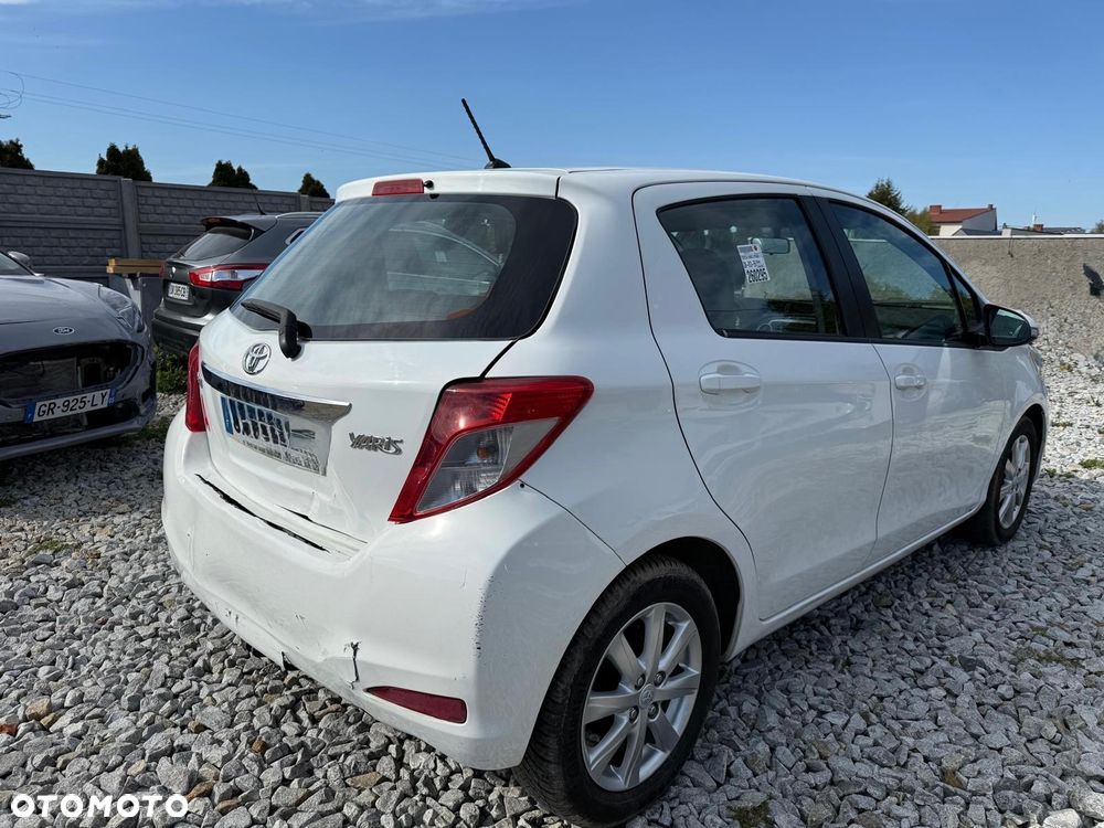 Toyota Yaris 1.4 D-4D Executive - 6