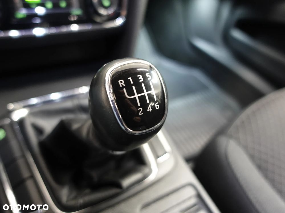 Skoda Superb 1.8 TSI Ambition - 36