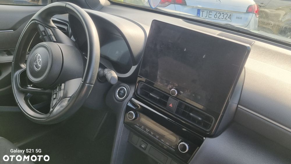 Toyota Yaris Cross Hybrid 1.5 Comfort AWD - 26
