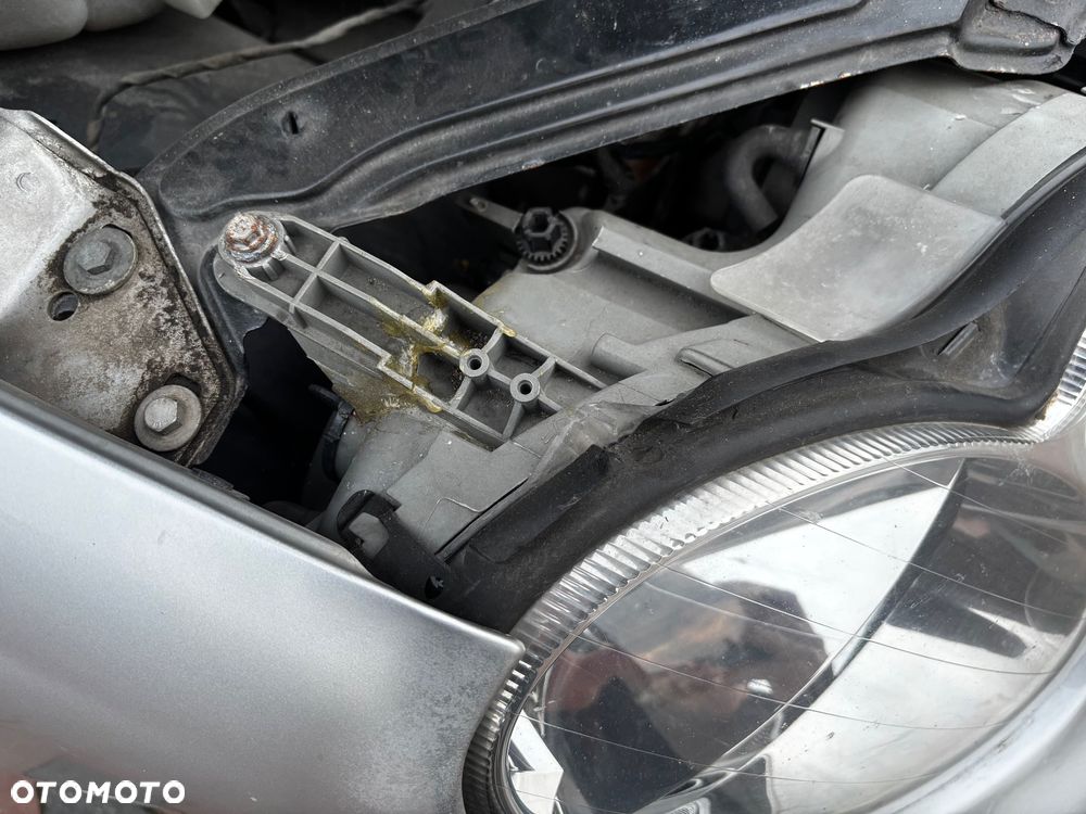 Mercedes-Benz CLK - 19