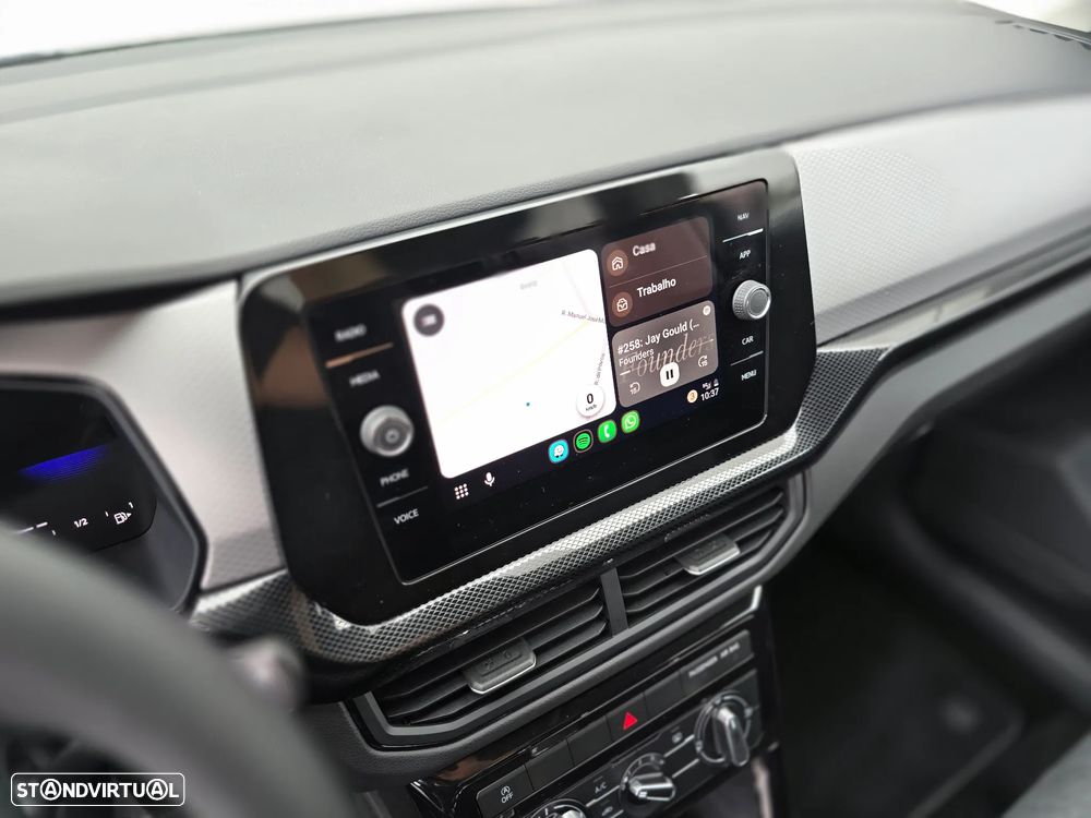 VW T-Cross 1.0 TSI Urban - 18