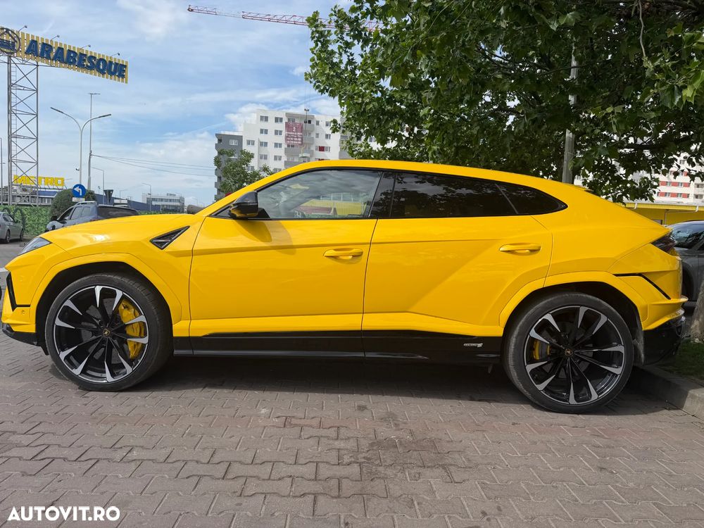 Lamborghini URUS - 6