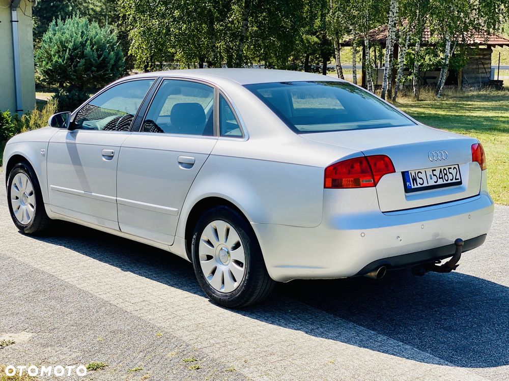 Audi A4 ver-2-0 - 24