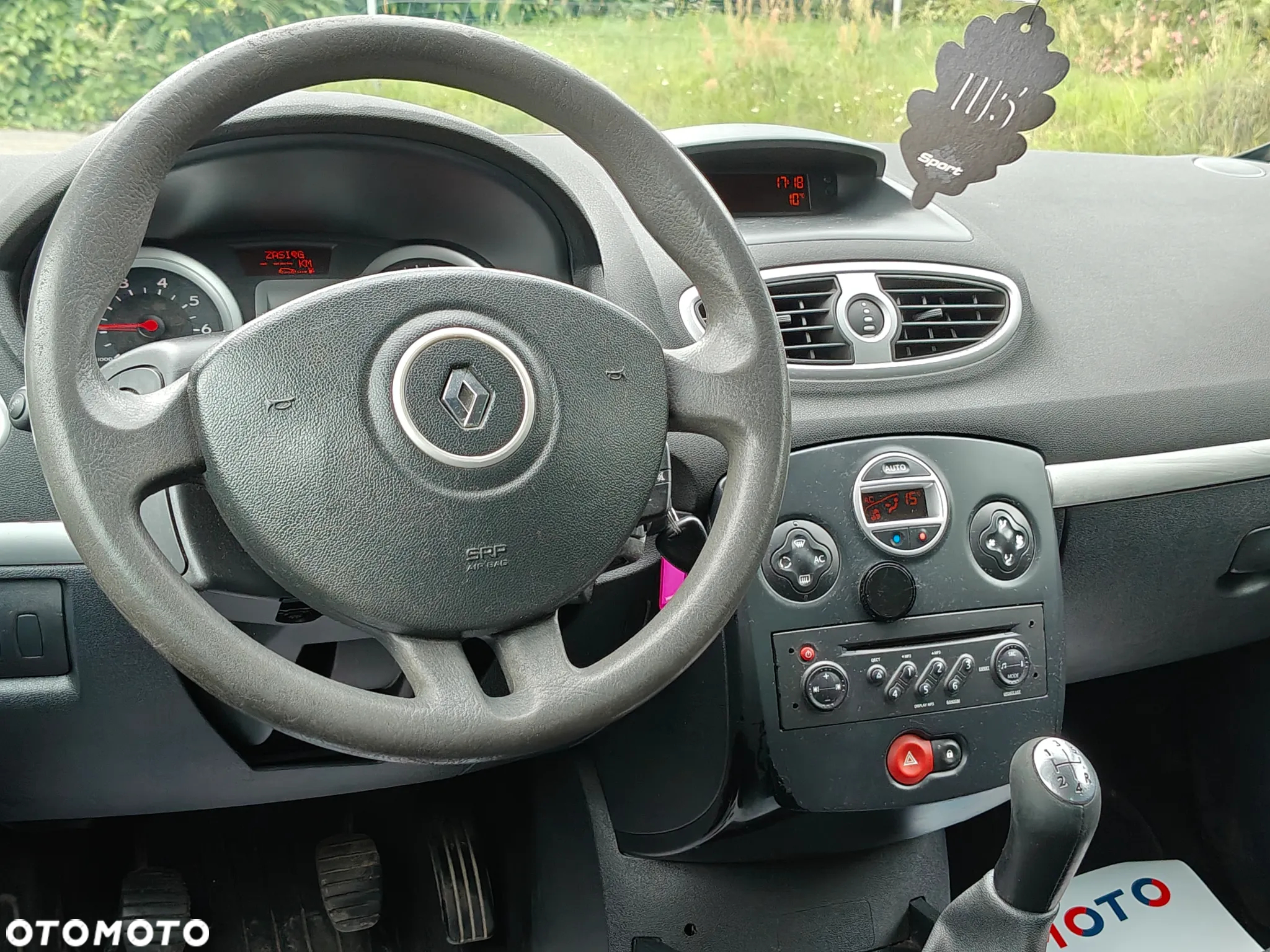 Renault Clio 1.2 TCE Authentique - 6