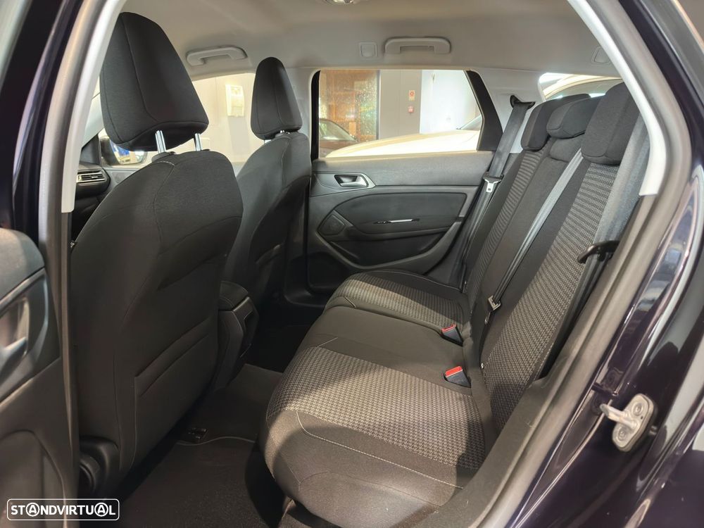 Peugeot 308 1.5 BlueHDi Active Pack - 28