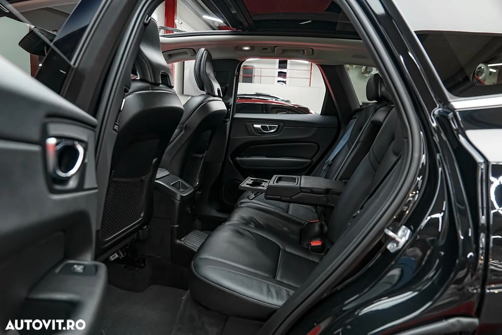 Volvo XC 60 Recharge T6 Twin Engine eAWD Inscription Expression - 6