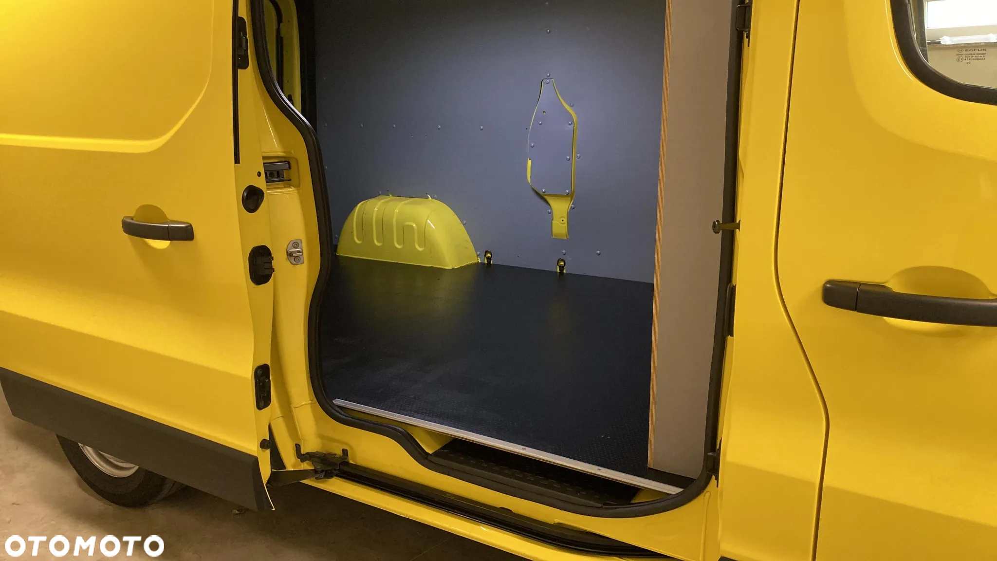Renault TRAFIC L2H1 COMFORT - 25