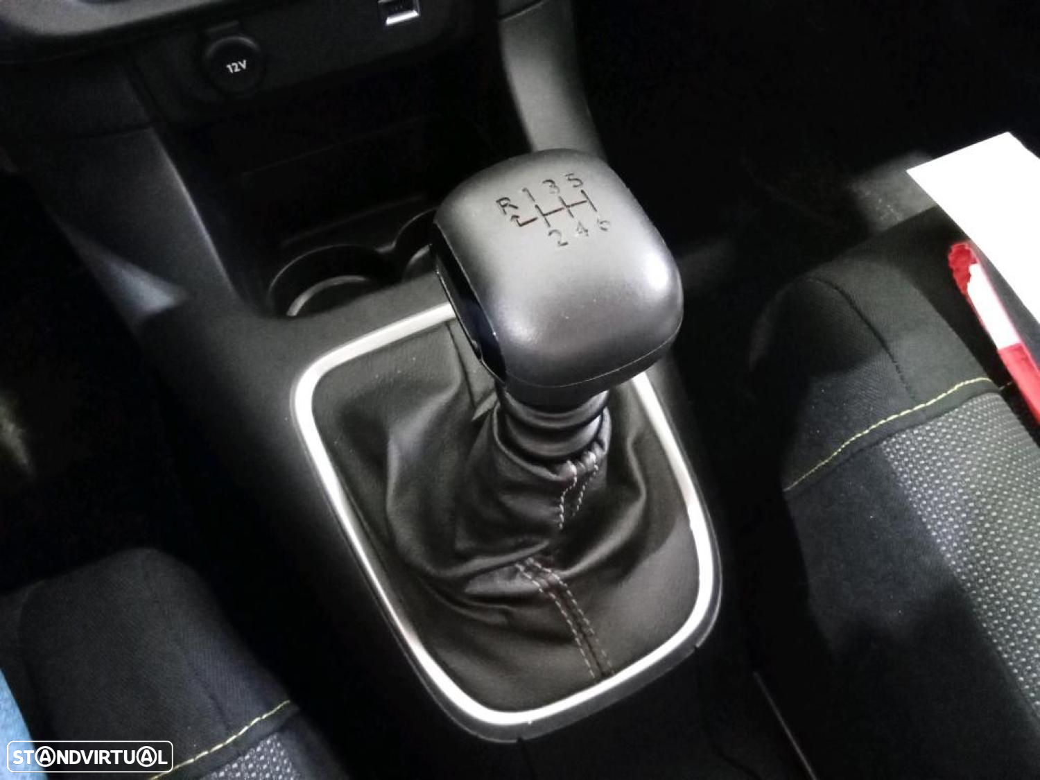 Citroën C3 1.2 PureTech C-Series - 9