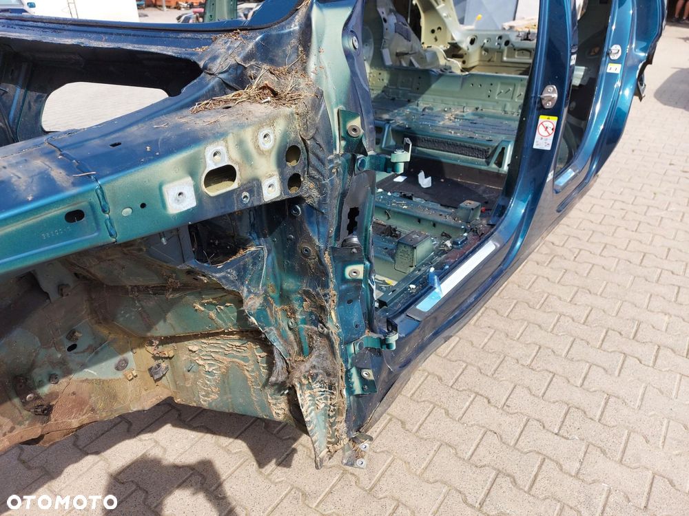 Audi Q8 E-TRON SUV 4KE ćwiartka lewa przód przednia oryg USZKODZONA ! - 3