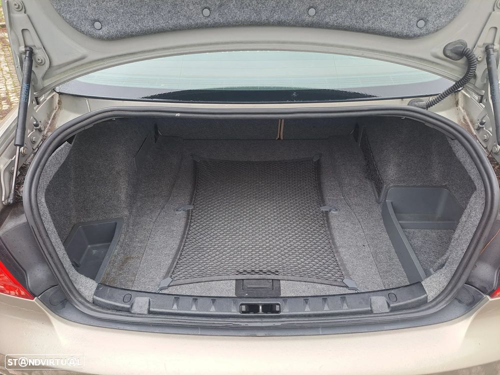 BMW 320 d Aut. Edition Exclusive - 27