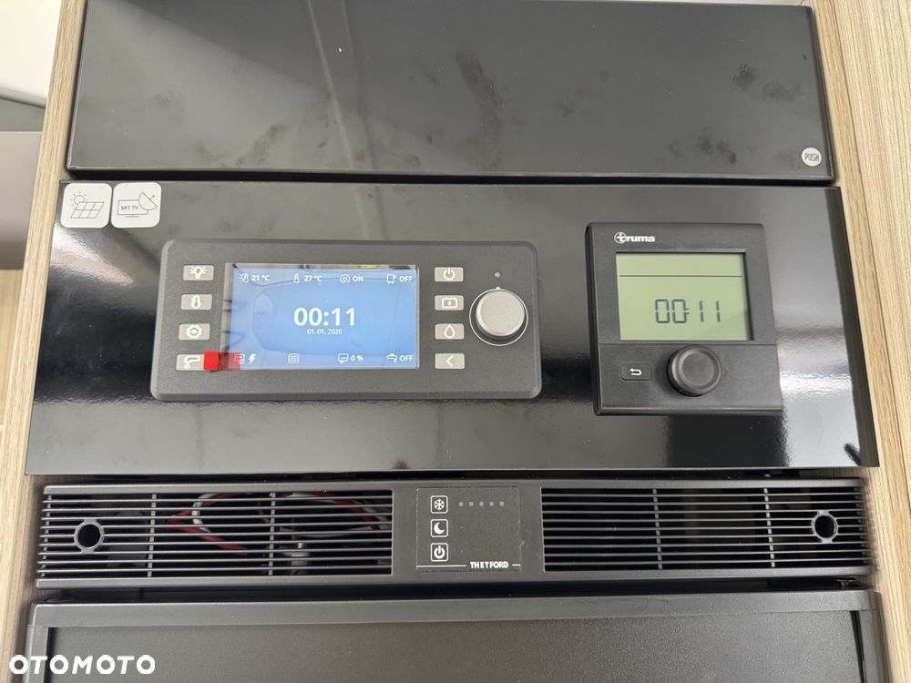 Ford Sunliving A75 SL - 20