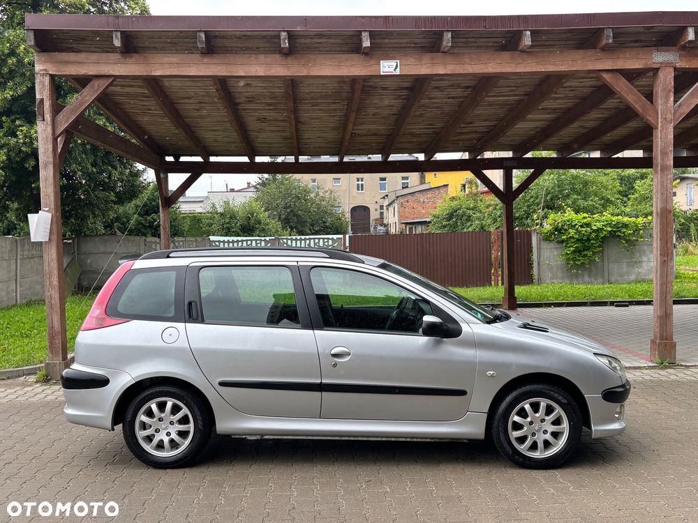 Peugeot 206 75 Tendance - 10