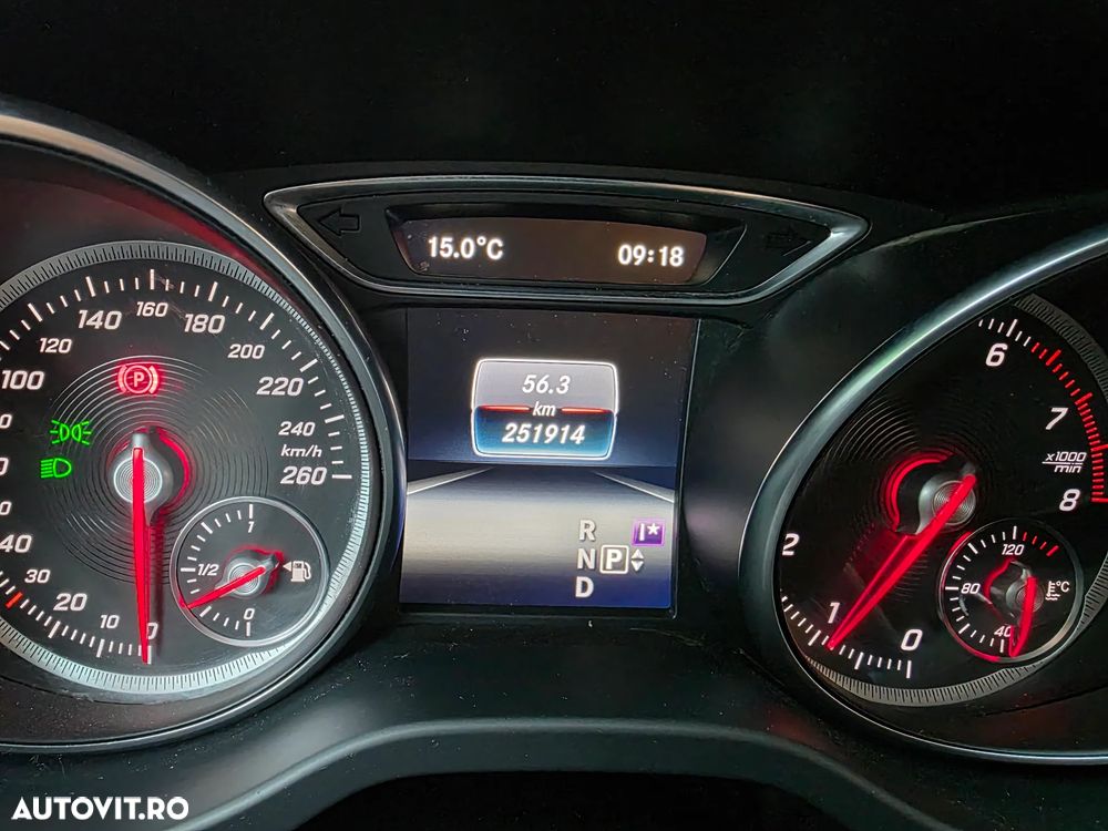 Mercedes-Benz CLA 180 - 13